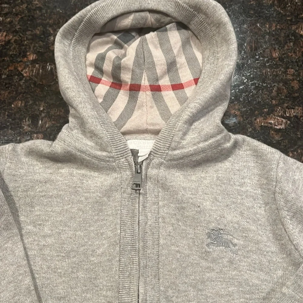 Authentic boys 4t Burberry zip sweater - Picture 2 of 4